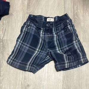 4/$30 Old Navy, Navy Plaid Kids Shorts 18M